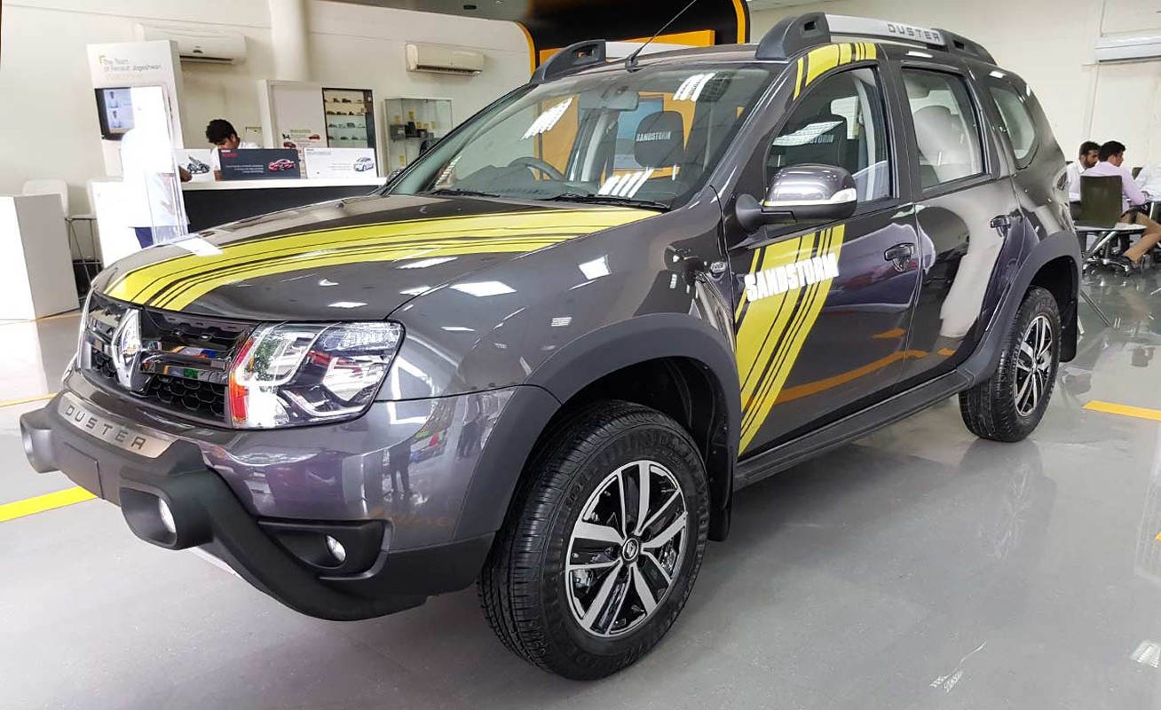 Renault Duster ban dac biet Sandstorm gia chi 380 trieu